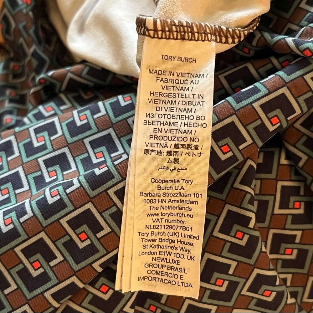 Brand new Tory Burch workout top - Picture 6 of 6